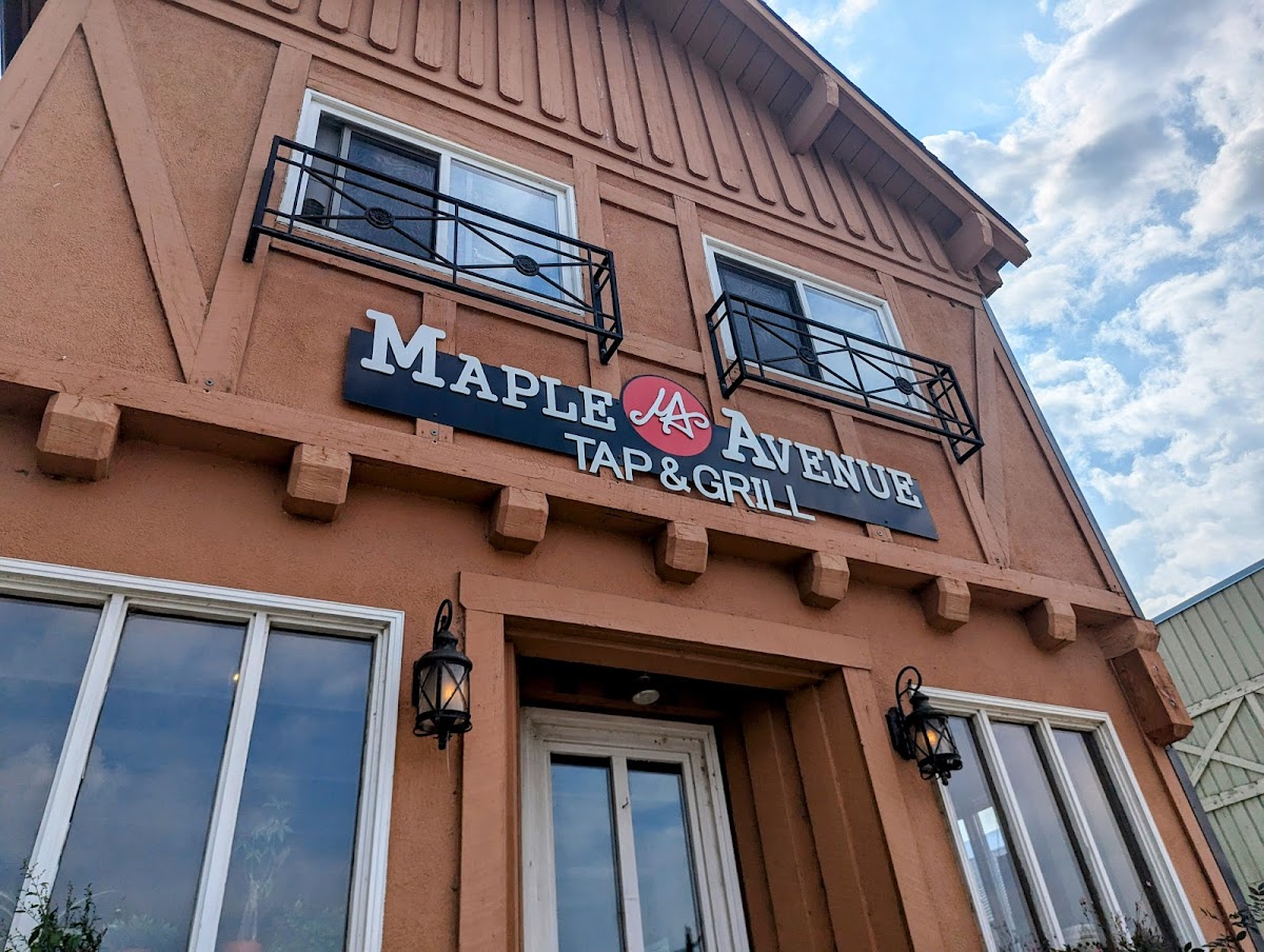 Maple Avenue Tap & Grill